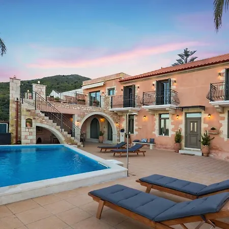Steve Kois,a Dream Retreat With Private Heated Pool *