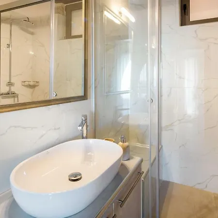 Steve Kois,a Dream Retreat With Private Heated Pool Villa